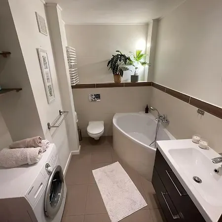 Comfortable In Bielany Апартаменты *
